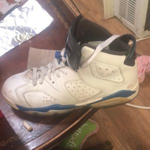 previously loved retro jordans